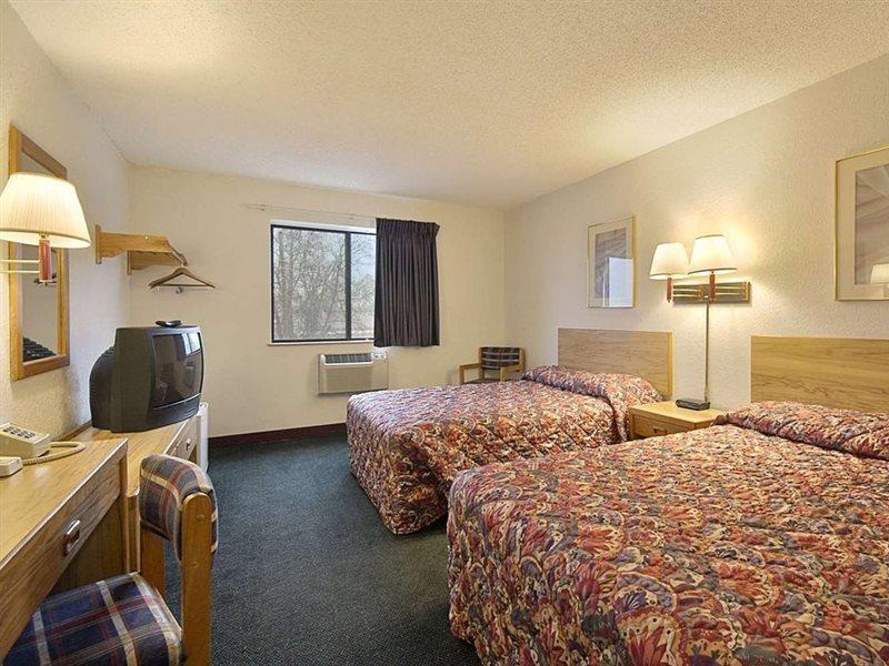 Motel Super 8 By Wyndham Rawlins Wyoming Esterno foto